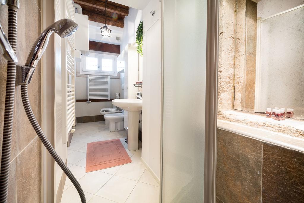 Ve.N.I.Ce Cera Casa Santo Stefano Apartment Venice Luaran gambar