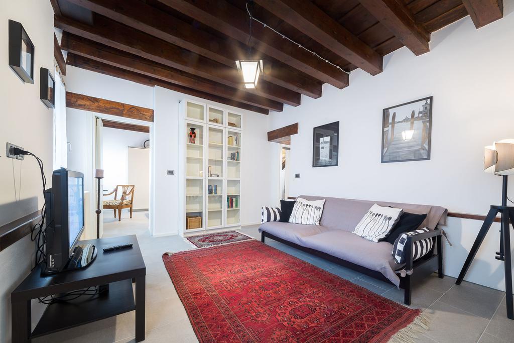 Ve.N.I.Ce Cera Casa Santo Stefano Apartment Venice Luaran gambar