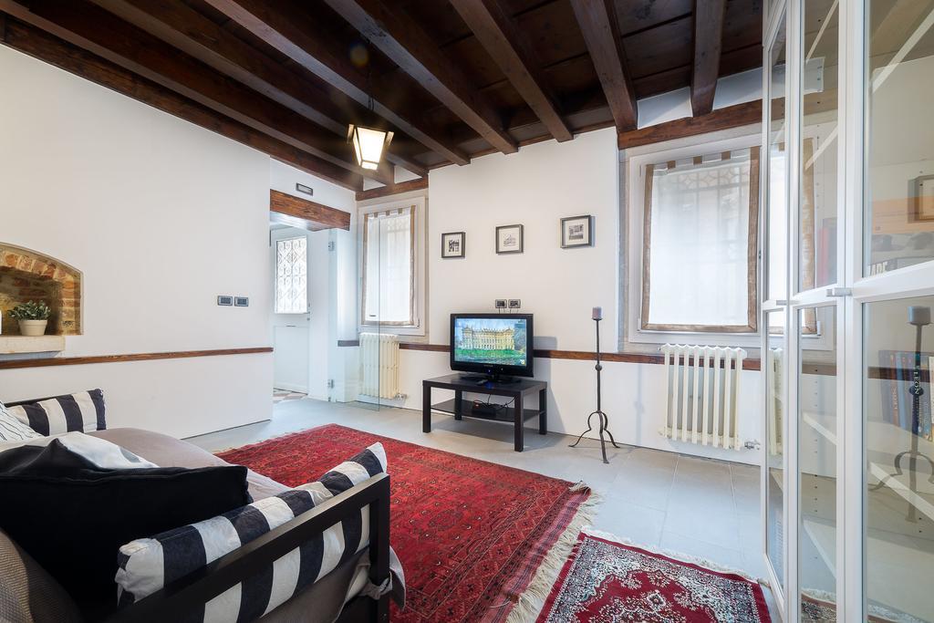 Ve.N.I.Ce Cera Casa Santo Stefano Apartment Venice Luaran gambar